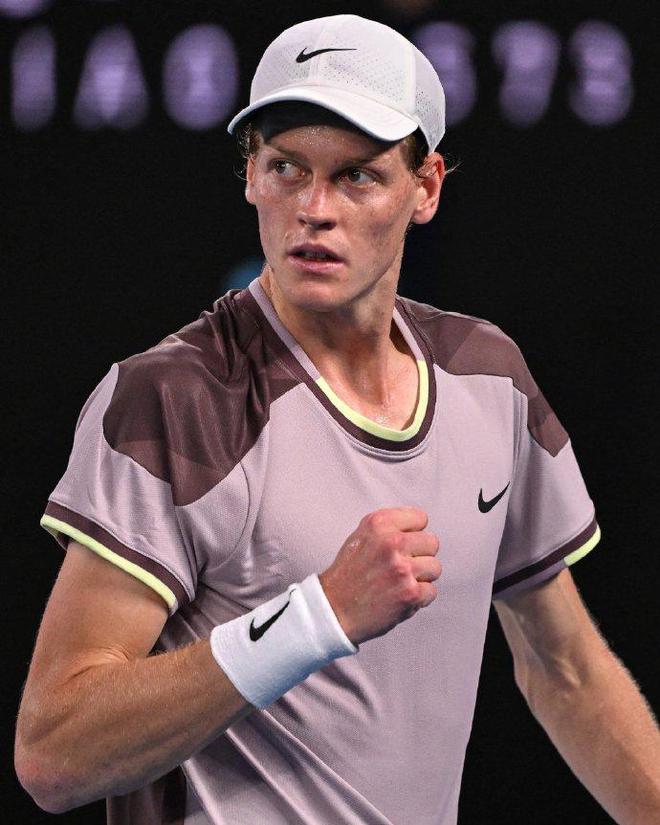 球员撤换 球员撤换