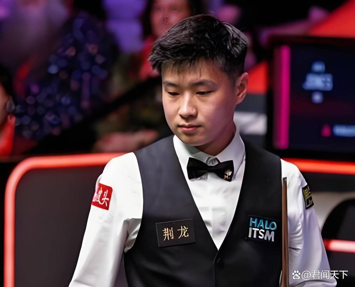 场里程碑破 场里程碑破