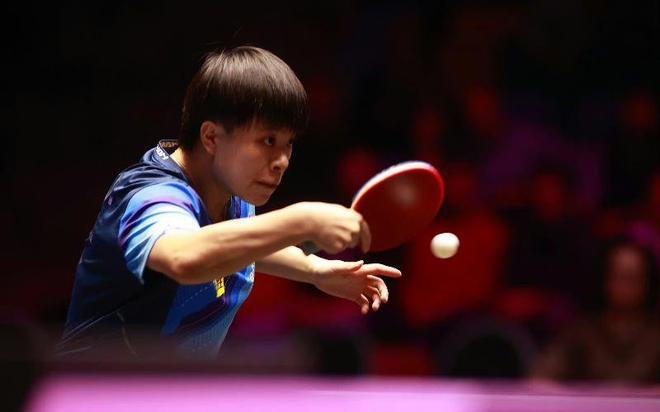 总决赛中 总决赛中