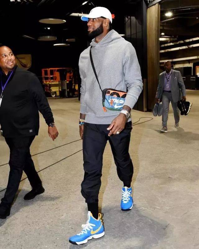 5分钟前后 5分钟前后